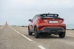Toyota C-HR Hybrid 2019 года (WW)